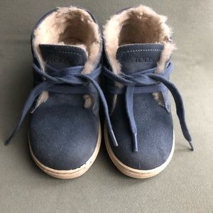 Tods boy’s booties, size 24/7.5us